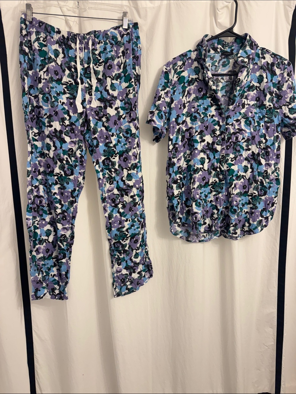 And Taylor women's Floral Pajama Set in Purple and Teal. Small